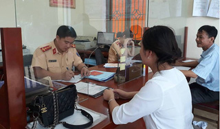 Từ ngày 21/5, người dân Cà Mau đăng ký xe máy tại công an 67 xã