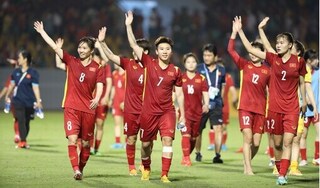 Tuyển nữ Việt Nam nhận thưởng lớn trước trận chung kết với Thái Lan