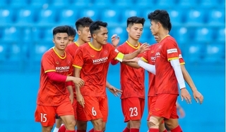 CĐV Đông Nam Á chê U23 Việt Nam sau trận thua UAE