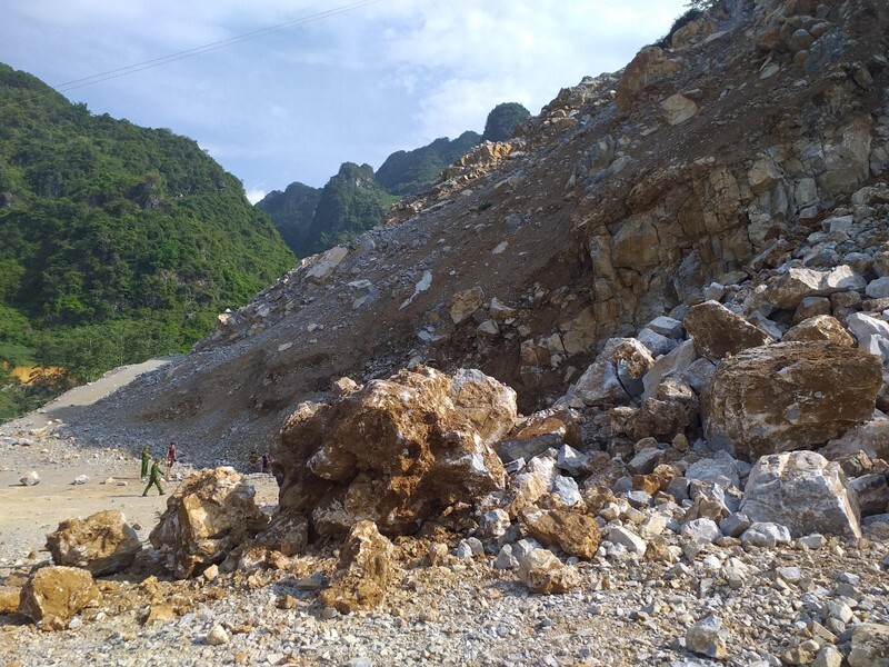 Sập mỏ đá ở Hà Giang, 2 người tử vong