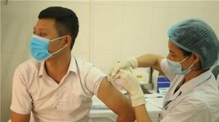 Hà Nội tiêm vaccine Covid-19 mũi 4 cho người dân từ tháng 6/2022