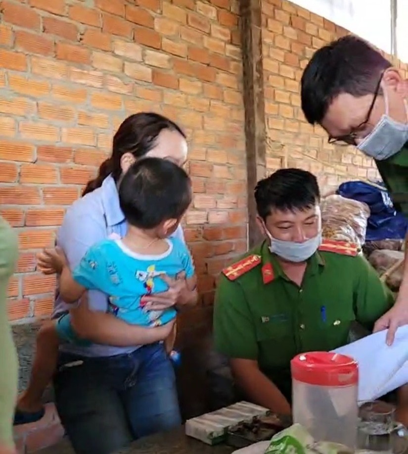 Xử phạt người mẹ ở Đắk Lắk khai tử con trai 3 tuổi đang sống