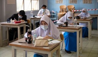 Malaysia hủy bỏ kỳ thi tốt nghiệp THCS