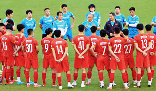 Báo Trung Quốc lo đội nhà để thua Việt Nam và Thái Lan ở giải châu Á