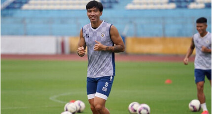 Đoàn Văn Hậu sẵn sàng tái xuất ở trận gặp Nam Định FC?