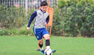 Quang Hải ghi bàn ngay lần đầu ra mắt Pau FC