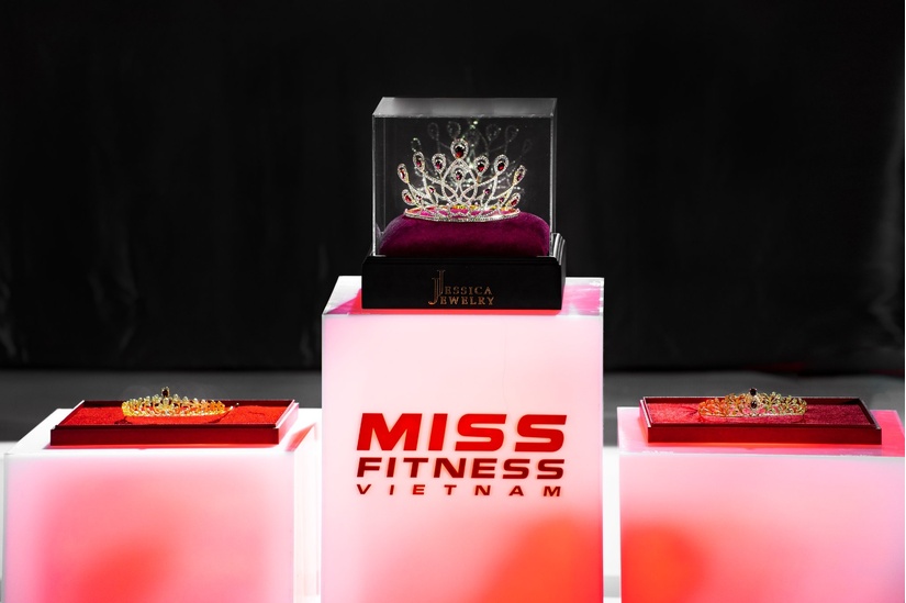 BTC Miss Fitness Vietnam 2022 nói gì khi vương miện hơn 2 tỷ bị nghi hàng nhái?