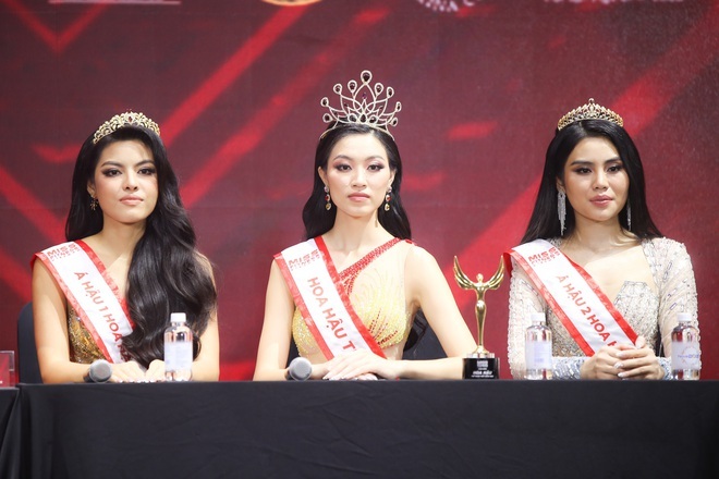 Đoàn Thu Thủy đăng quang Miss Fitness Vietnam 2022