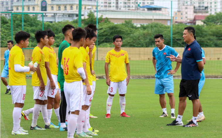 HLV U16 Việt Nam và Indonesia thận trọng trước trận cuối vòng bảng