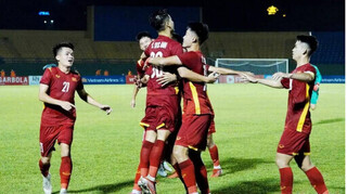 U19 Việt Nam vào chung kết sau chiến thắng tối thiểu trước U19 Thái Lan