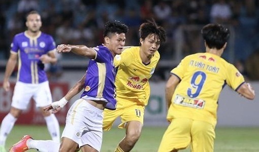 Đánh bại HAGL, Hà Nội FC vô địch lượt đi V.League 2022