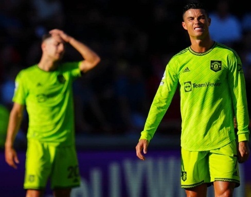 9 đội bóng lớn của châu Âu từ chối chiêu mộ Ronaldo 
