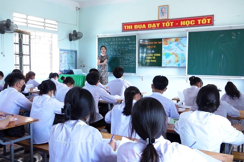 Nghệ An: Học sinh tựu trường từ ngày 29/8