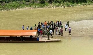 Vụ lật thuyền ở Lào Cai: Tìm thấy thi thể 2 người lớn và 3 trẻ nhỏ