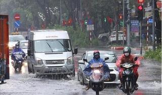 Bão số 3 cách Quảng Ninh 230 km, miền Bắc hứng đợt mưa lớn 