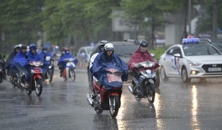 Thời tiết ngày 3/9: Miền Trung và Nam Bộ có mưa dông, lốc sét