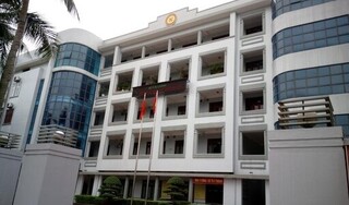 Bắt 7 bị can liên quan vụ án vi phạm đấu thầu mua sắm trang thiết bị giáo dục tại Hà Tĩnh