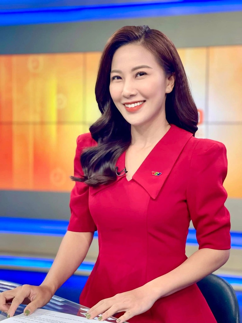 BTV Quỳnh Hoa VTV xin lỗi khán giả sau bài đăng gây tranh cãi