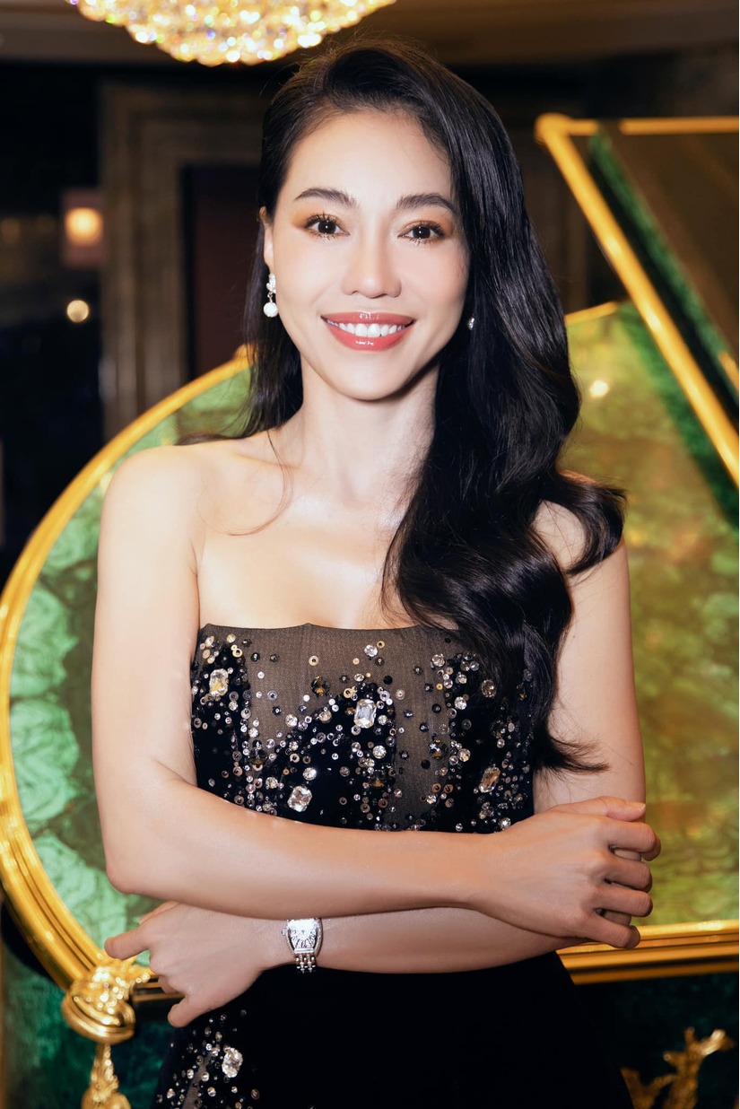 BTC Miss Grand Vietnam 2022 nói gì khi màn hô tên và trình diễn bikini của thí sinh bị chê tấu hài, lố bịch?