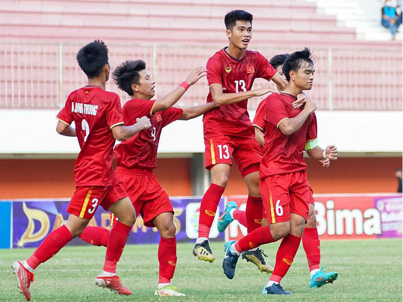 U17 Việt Nam đánh chiếm ngôi đầu bảng sau chiến thắng trước Đài Loan