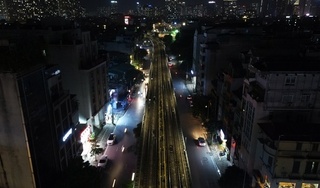 Giữa trung tâm thủ đô Hà Nội có con đường suốt 10 năm không được bật đèn 