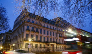 Nghi vấn chủ tịch Evergrande bán dinh thự đắt nhất London để trả nợ