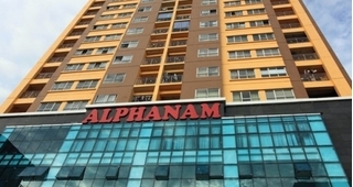 Alphanam E&C (AME): Thế chấp cổ phiếu để vay nợ cùng với dòng tiền kinh doanh âm 