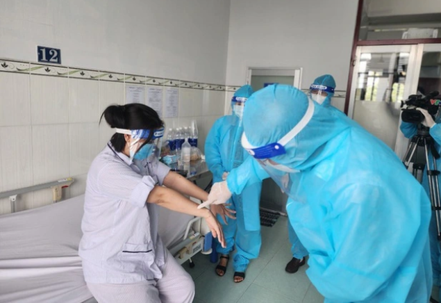 Việt Nam khống chế được ca mắc bệnh đậu mùa khỉ đầu tiên