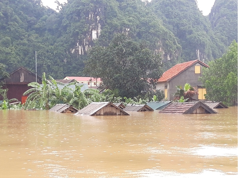 Lật thuyền giữa dòng nước lũ, người đàn ông ở Thừa Thiên - Huế tử vong thương tâm