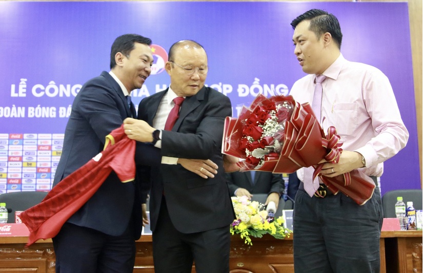 VFF sẽ tìm HLV ngoại chất lượng cho đội tuyển Việt Nam