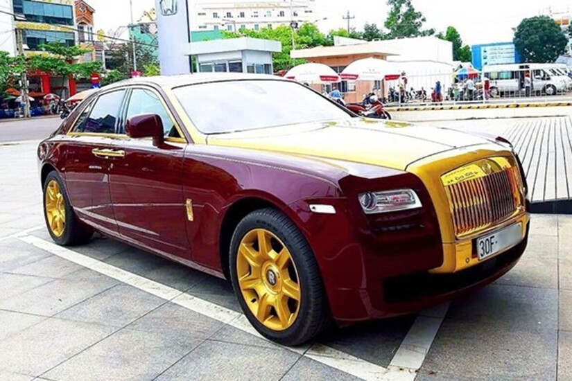 Đấu giá thất bại siêu xe Roll-Royce dát vàng của ông Trịnh Văn Quyết 