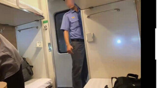 Xử lý nghiêm nhân viên đường sắt 'bao khách' đi tàu chui