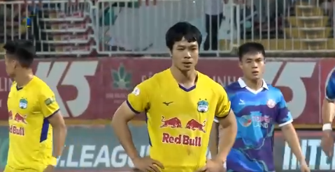 HAGL hòa may mắn trước Bình Định ở vòng 22 V.League
