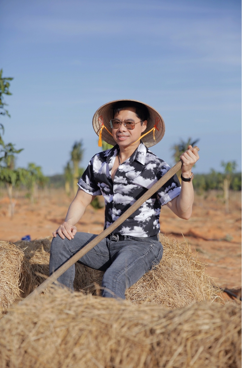 Bác thông tin ca sĩ Ngọc Sơn mua 50 ha đất nông nghiệp làm trang trại và xây dựng công trình phụ ở Bình Thuận