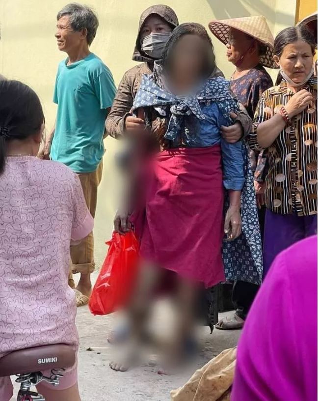PGS.TS Trịnh Hoà Bình: Ba người con gái mang xăng đốt nhà mẹ đẻ mang tội bất hiếu
