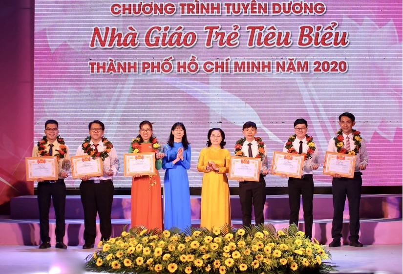 TP HCM trao giải thưởng Nhà giáo trẻ tiêu biểu cho 244 giảng viên, giáo viên