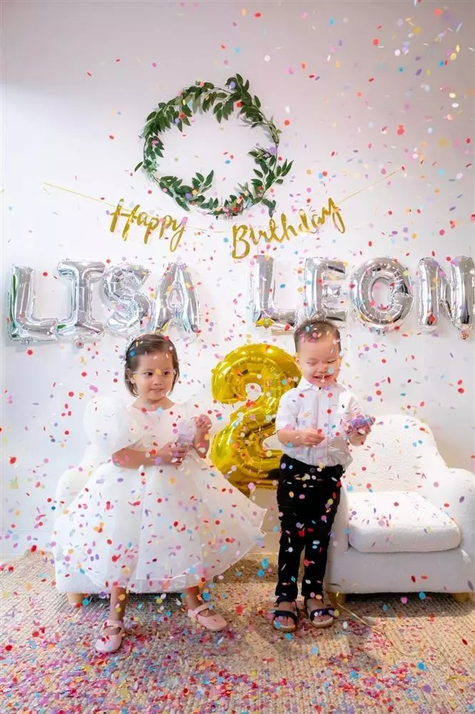 Hà Hồ tổ chức sinh nhật nhỏ cho cặp song sinh trong biệt thự 30 tỷ