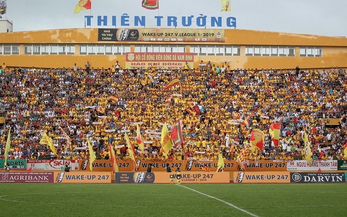 Sân Thiên Trường miễn phí vé hai trận cuối V.League 2022