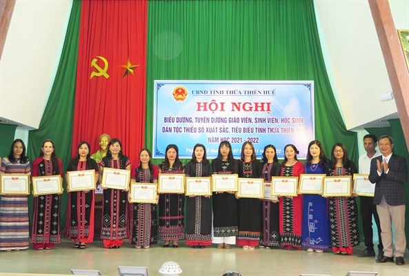 Vinh danh 60 giáo viên, học sinh, sinh viên dân tộc thiểu số tại Thừa Thiên - Huế