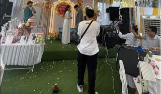 Chàng trai Bắc Giang tự tay làm 'phó nháy' ngày mẹ lên xe hoa với hạnh phúc mới