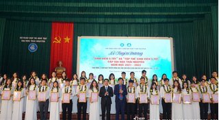 Đại học Thái Nguyên trao danh hiệu 'Sinh viên 5 tốt' cho 355 cá nhân