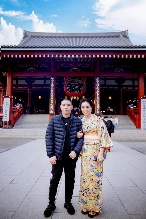 Vợ nghệ sĩ Công Lý đã kể về hành trình đưa chồng sang Nhật Bản để trị bệnh