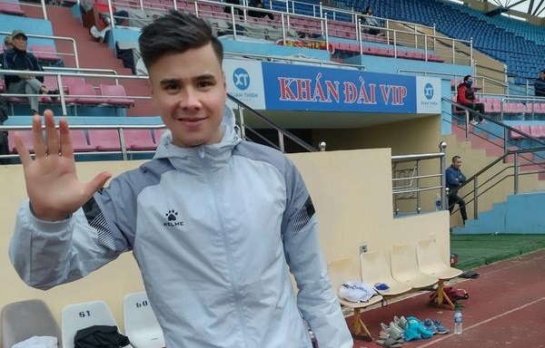 Alexander Đặng sắp ký hợp đồng với Nam Định FC