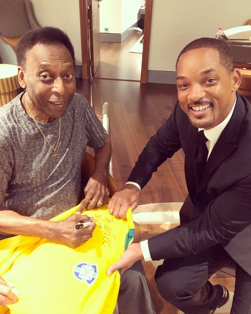 Hàng loạt sao nổi tiếng thế giới bày tỏ sự đau buồn khi Pele qua đời