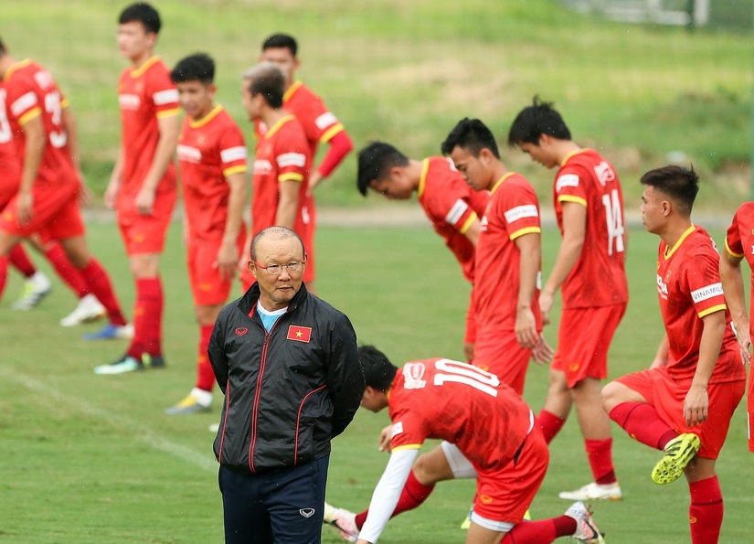Báo Indonesia lo lắng khi đội nhà sớm gặp Việt Nam ở bán kết