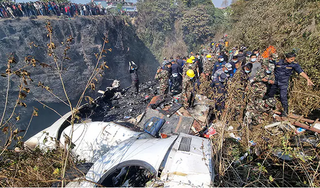Tình trạng hộp đen của máy bay chở 72 người rơi ở Nepal