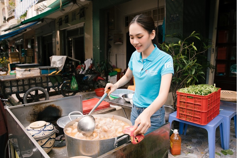 Sao Việt nhiệt tình làm từ thiện, hỗ trợ người nghèo dịp Tết 2023