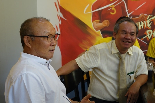 Bầu Đức tiếc nuối khi HLV Park Hang Seo chia tay bóng đá Việt Nam