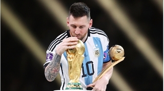 HLV tuyển Argentina: 'Messi xuất sắc hơn Maradona’