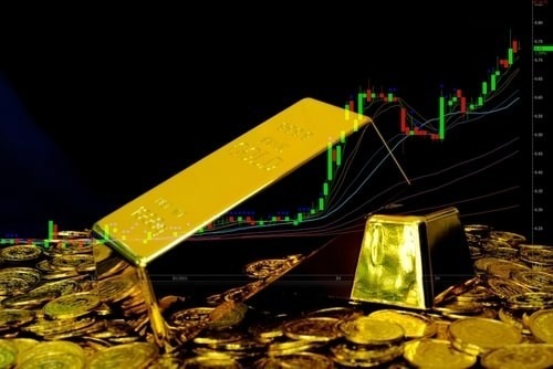 Giá vàng hôm nay 19/2: Giá vàng trong nước tiếp tục giảm, người mua vàng nhẫn lỗ ngay hơn 1 triệu đồng/lượng